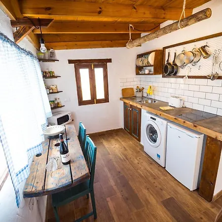 La Gloria Apartment *